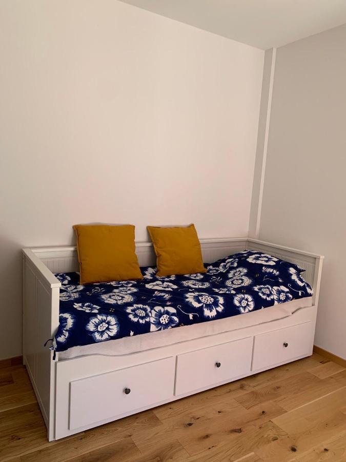 Lovely Studio Appartment With Patio Near The Sea Копер Екстериор снимка