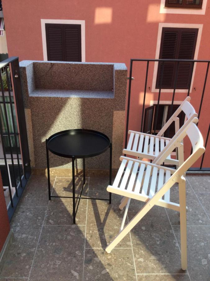 Lovely Studio Appartment With Patio Near The Sea Копер Екстериор снимка